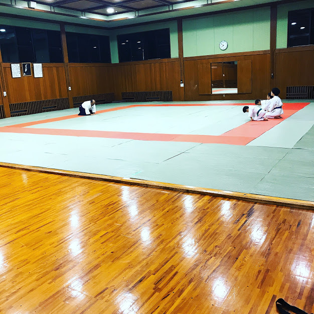 １日ゆっくり　夜は稽古して